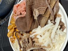 -魁牛·潮汕牛肉自助火锅(沈辽路万达店)