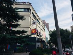 -家乐福(古北店)
