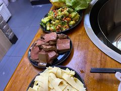 -曹丞相·地锅鸡·地锅鱼(武林店)