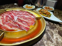 -猪啊牛呀羊啊铜盘烤肉(正大广场店)