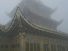 -峨嵋山金顶