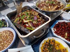 -金渝海鲜烧烤万州烤鱼店