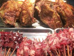 -艾力江和田馕坑烤肉店