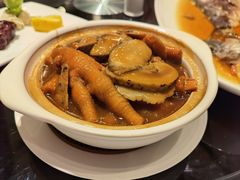 花菇凤爪煲-HOMES上海本帮菜(襄阳公园店)