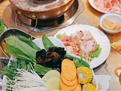 -盛元盛居传统炭火锅(绿园店)