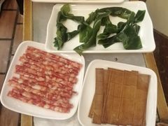 -山城年华老火锅(玉林店)