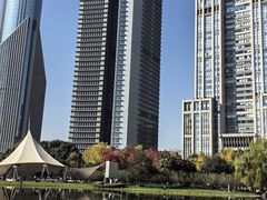 -陆家嘴中心绿地