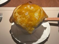 黑松露酥皮奶油蘑菇汤-J·one Bistro吉萬酒厨·牛排