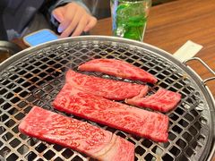 -焼肉まんぐう