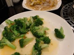 -美食汇海鲜自助餐厅·小龙虾烧烤(富力万达文华酒店)