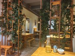 -大众跷脚牛肉馆·非遗传承单位(峨眉山店)