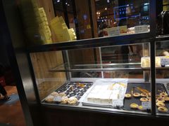 面包甜点陈列柜-苹果花园(南泉路店)