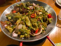 -莲餐厅·湖北菜·潜江小龙虾店(愚园路店)