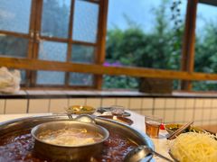 -岗上渣渣老火锅(两路口店)