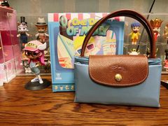 -Longchamp(佛罗伦萨小镇奥特莱斯店)