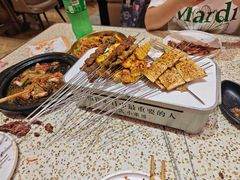 -小董哥烤串·爆汁大油边(故宫店)