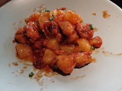 -蜜桃餐厅·伴山(湖滨商业街店)