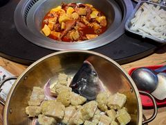 -山河屯铁锅炖鲜鹅·东北菜(开发区一店)