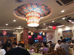 大堂-鹤乡东北菜(崮山路店)