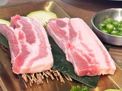 -香猪坊韩国烤肉专属门店(魏公村店)