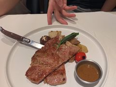 -阿妮叶李(光谷世界城店)