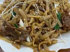 干炒牛河-南记食粥坊·宵夜大排档(岭南分店)