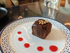 -LES ELITES 英集荟(南京西路店)