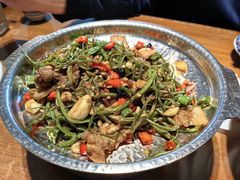 -95号酱骨·一块豆腐(展春园西路店)
