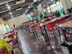 大堂-皖北巫氏三胖地锅鸡(长淮总店)