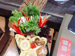 -捞王锅物料理(上海世茂广场店)