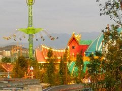 -七彩云南欢乐世界