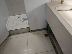 -蓝天路(地铁站)