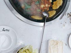 -鲁员外地锅鸡地锅鱼(古墩路店)