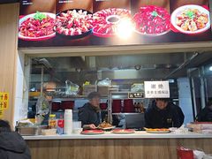 -郑记•不夜城烧烤•龙虾•虾蟹(黄鹤楼店)