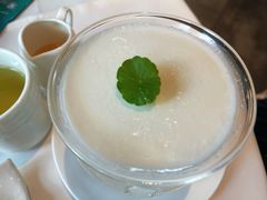 杏仁冻豆腐-申粤轩酒楼·三十年粤菜经典(丁香花园店)
