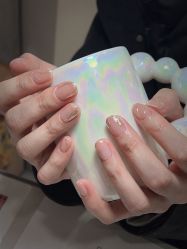 -UMl Nail 尤米美甲美睫半永久