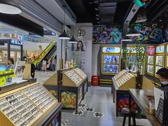 -镜客眼镜(浦江欢乐颂店)