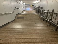 -常熟路(地铁站)