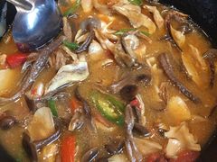青椒土鸡汤焖菌-黔蘑菇四季餐厅(观山湖店)