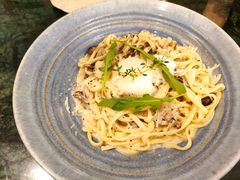 -秘密旅行Bonjour(黑金冠 江南西店)