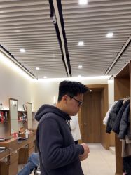 -MARTIN'S BARBER SHOP男士理发馆