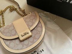 -COACH蔻驰(华润万象城店)