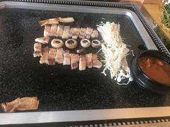 -小黑猪石板烤肉(皇冠花园店)