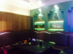 -锦凤凰量贩KTV(劳动南路店)
