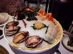 海鲜拼盘（小青龙）-红雀围·海鲜火锅(陆家嘴中心店)