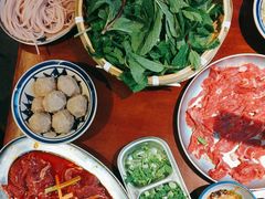 -楠小云·云南鲜菌·鲜牛自助火锅(九眼桥店)