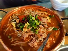 铜锅米线-88号小吃店·经典云南菜·地道纳西美食