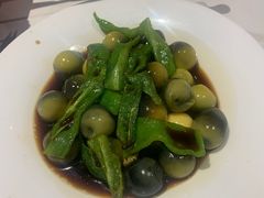 -小河公主秘制烤羊腿(小绿谷店)