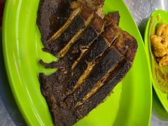 -明记烧鱼美味店