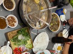 -官塘陈记鱼生·潮汕砂锅粥·牛肉火锅(潮枫路总店)